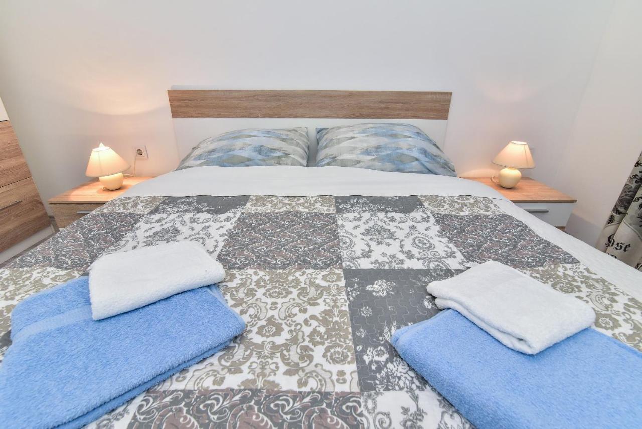 L&L Holiday Apartment ซาดาร์ ภายนอก รูปภาพ